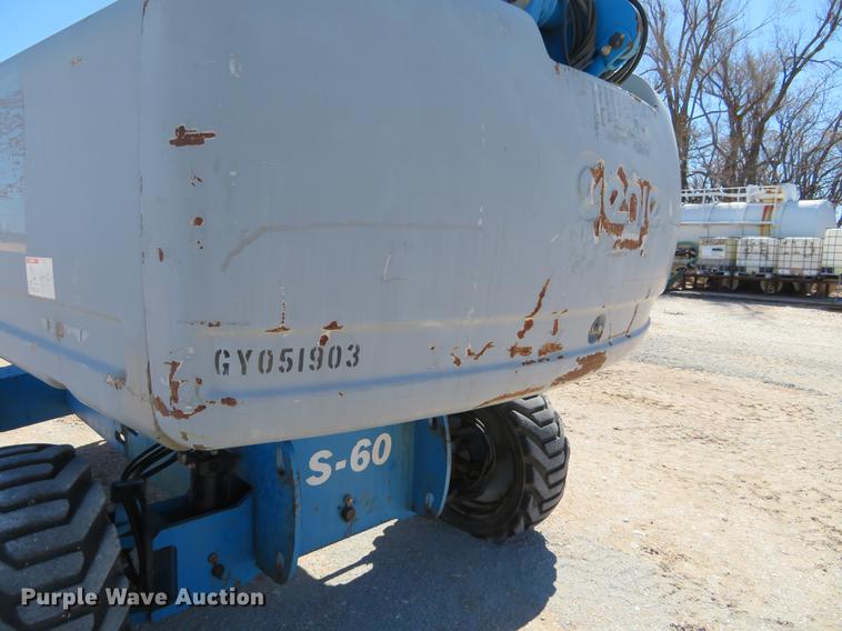 image for item DC0908 2005 Genie S60 boom lift
