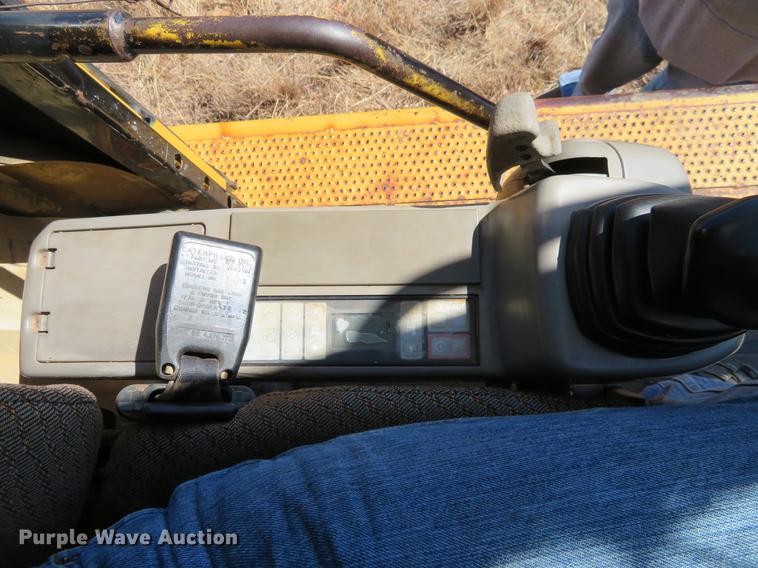 image for item DC0909 1997 Caterpillar 322B L excavator