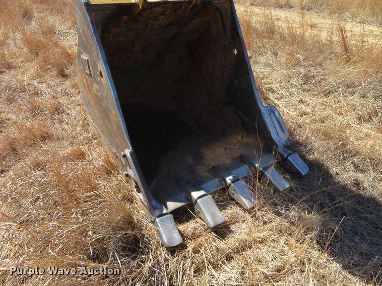 image for item DC0909 1997 Caterpillar 322B L excavator