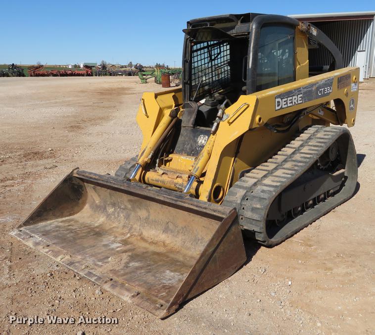 image for item DC0911 2008 John Deere CT332 skid steer