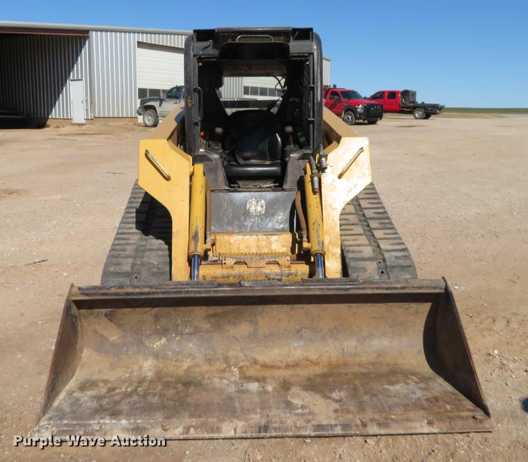 image for item DC0911 2008 John Deere CT332 skid steer