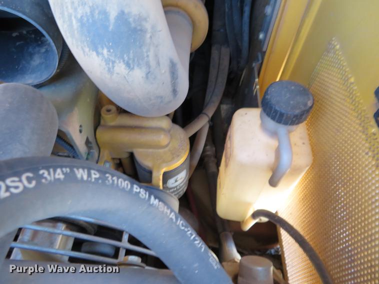 image for item DC0911 2008 John Deere CT332 skid steer