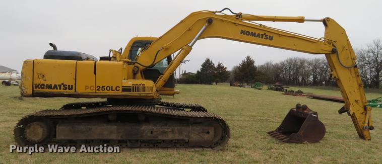 image for item DC0956 Komatsu PC250LC excavator