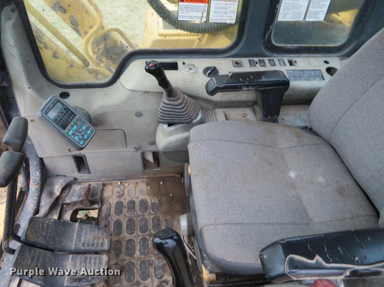 image for item DC0956 Komatsu PC250LC excavator