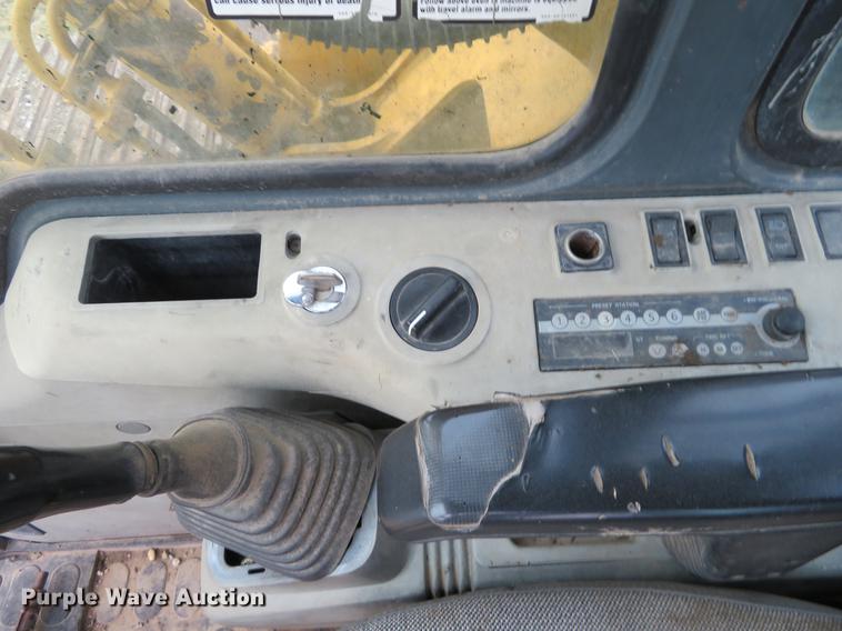 image for item DC0956 Komatsu PC250LC excavator