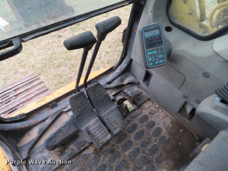 image for item DC0956 Komatsu PC250LC excavator