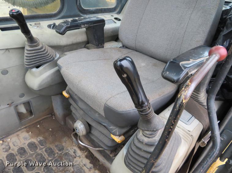 image for item DC0956 Komatsu PC250LC excavator