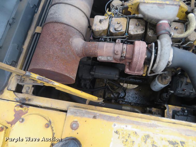 image for item DC0956 Komatsu PC250LC excavator