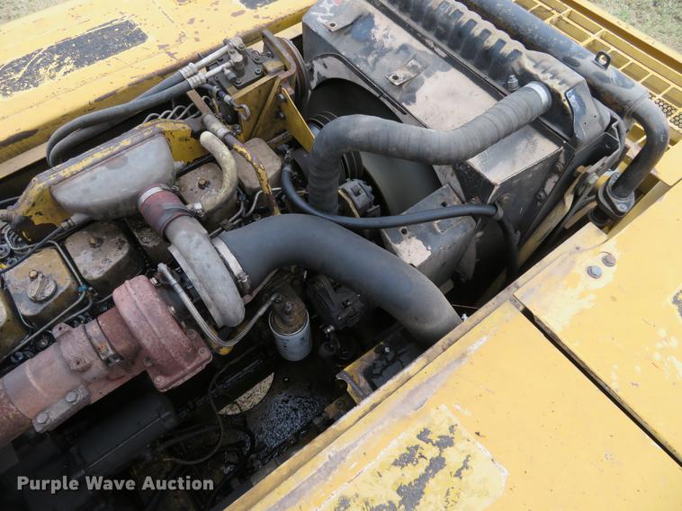 image for item DC0956 Komatsu PC250LC excavator