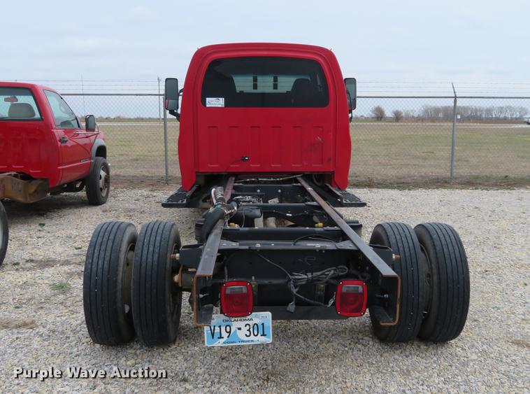 image for item DC0990 2008 Chevrolet C4500 Crew Cab truck chassis