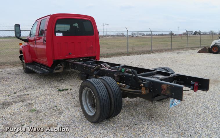 image for item DC0990 2008 Chevrolet C4500 Crew Cab truck chassis