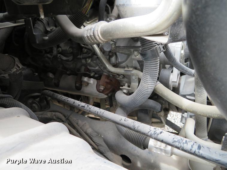 image for item DC0990 2008 Chevrolet C4500 Crew Cab truck chassis