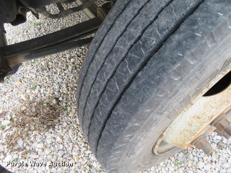 image for item DC0990 2008 Chevrolet C4500 Crew Cab truck chassis