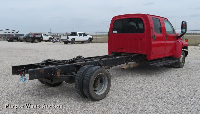 image for item DC0991 2008 Chevrolet C4500 Crew Cab truck chassis