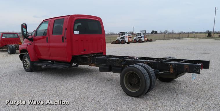 image for item DC0991 2008 Chevrolet C4500 Crew Cab truck chassis