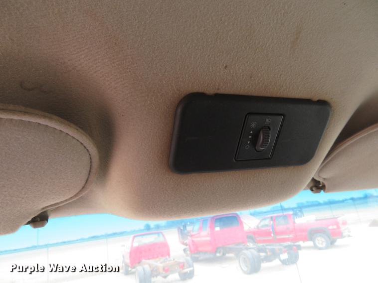 image for item DC0991 2008 Chevrolet C4500 Crew Cab truck chassis