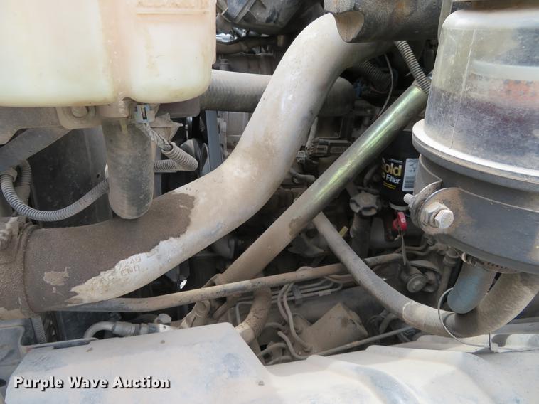 image for item DC0991 2008 Chevrolet C4500 Crew Cab truck chassis