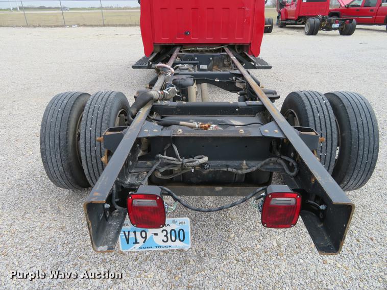 image for item DC0991 2008 Chevrolet C4500 Crew Cab truck chassis