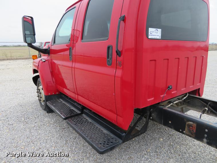 image for item DC0991 2008 Chevrolet C4500 Crew Cab truck chassis