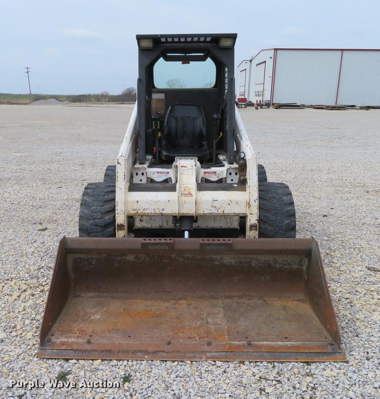 image for item DC0992 1998 Bobcat 863 skid steer