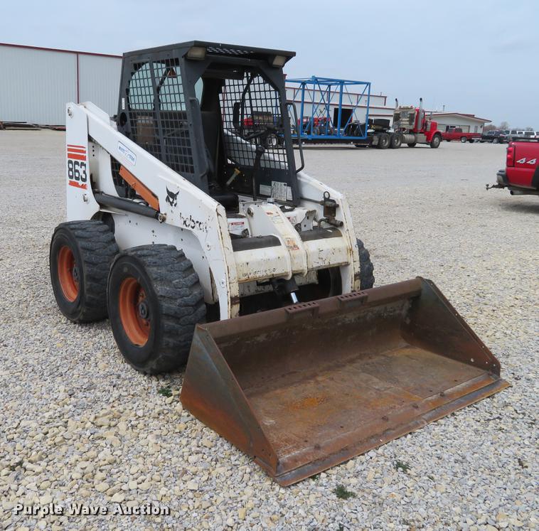 image for item DC0992 1998 Bobcat 863 skid steer