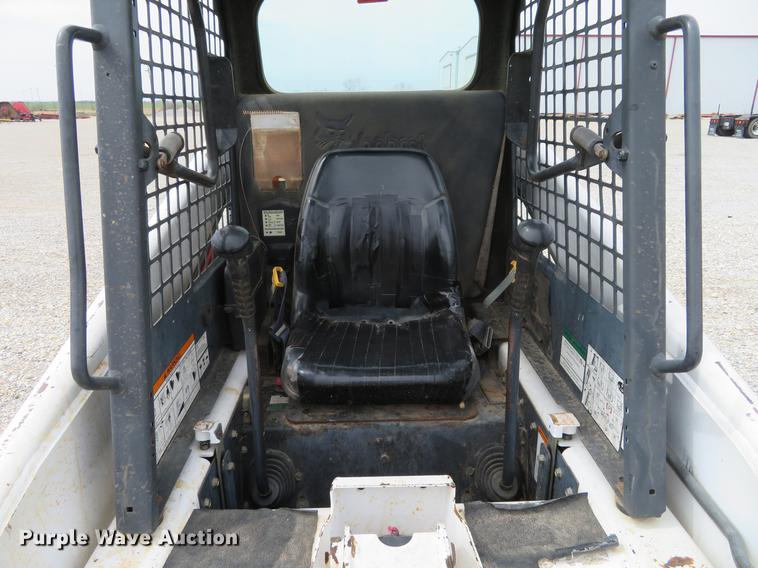 image for item DC0992 1998 Bobcat 863 skid steer