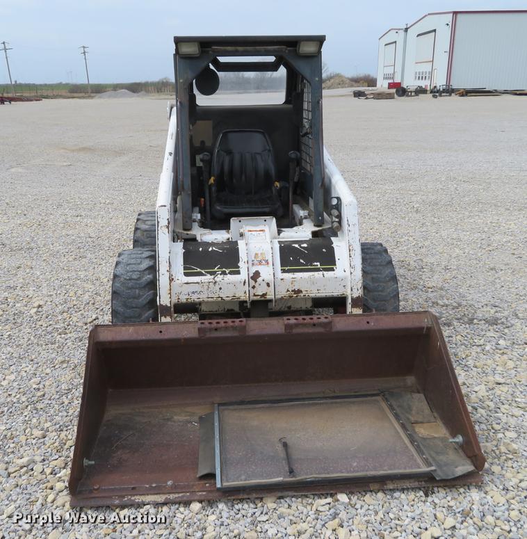image for item DC0993 1998 Bobcat 763 skid steer