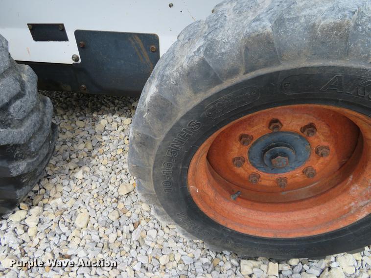 image for item DC0993 1998 Bobcat 763 skid steer