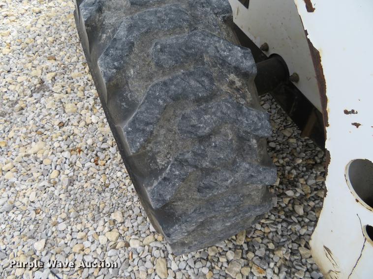 image for item DC0993 1998 Bobcat 763 skid steer