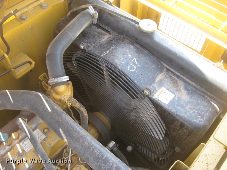 image for item DC2336 2001 Caterpillar 320CL excavator