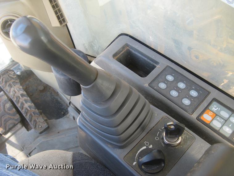 image for item DC2336 2001 Caterpillar 320CL excavator