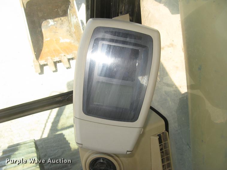 image for item DC2336 2001 Caterpillar 320CL excavator