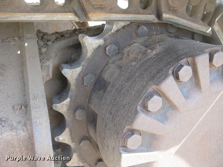 image for item DC2336 2001 Caterpillar 320CL excavator