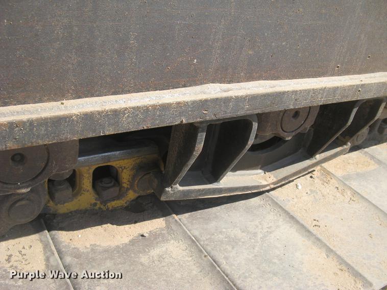 image for item DC2336 2001 Caterpillar 320CL excavator