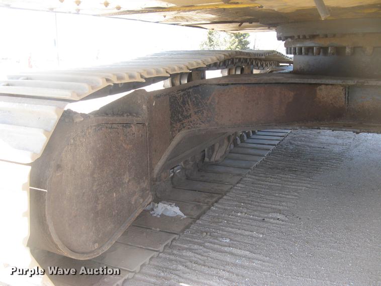 image for item DC2336 2001 Caterpillar 320CL excavator