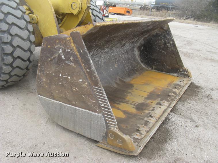 image for item DC2339 2001 Caterpillar 950G wheel loader