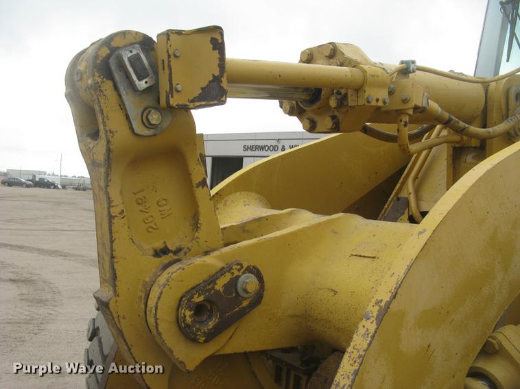 image for item DC2339 2001 Caterpillar 950G wheel loader