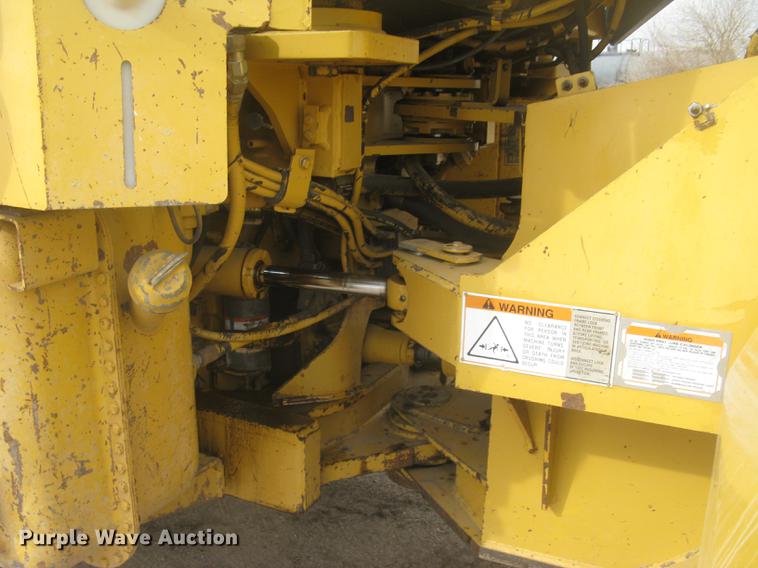 image for item DC2339 2001 Caterpillar 950G wheel loader