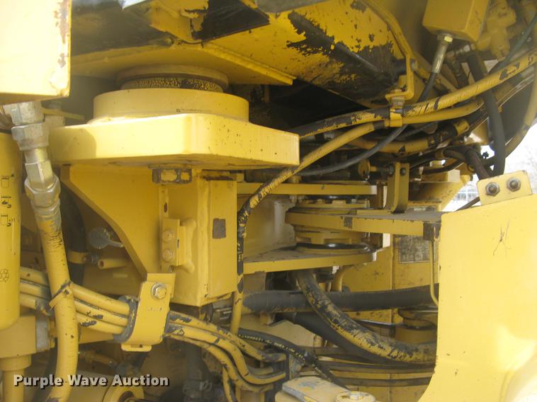image for item DC2339 2001 Caterpillar 950G wheel loader