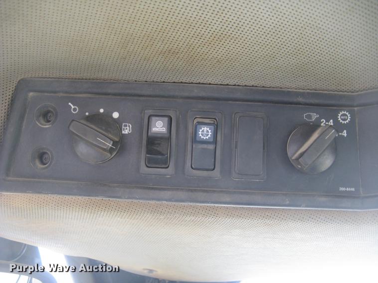 image for item DC2339 2001 Caterpillar 950G wheel loader