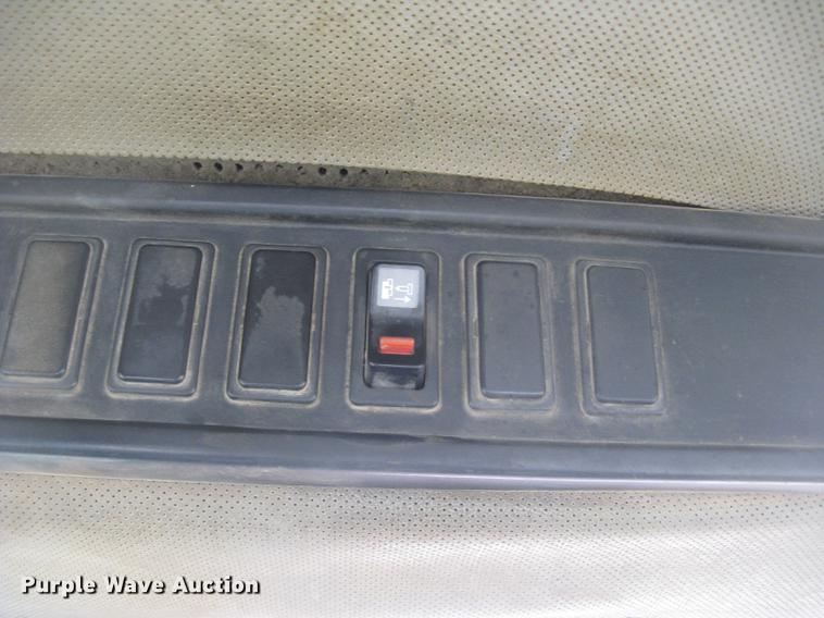 image for item DC2339 2001 Caterpillar 950G wheel loader