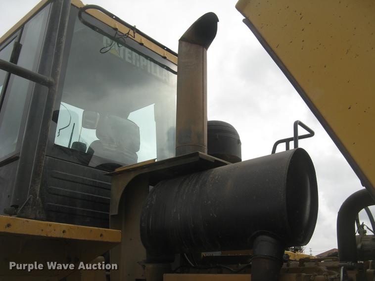 image for item DC2339 2001 Caterpillar 950G wheel loader