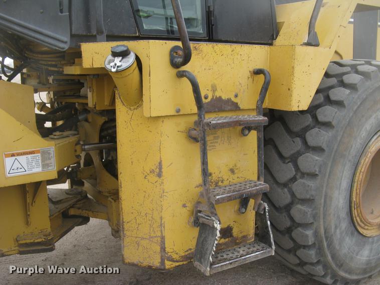 image for item DC2339 2001 Caterpillar 950G wheel loader