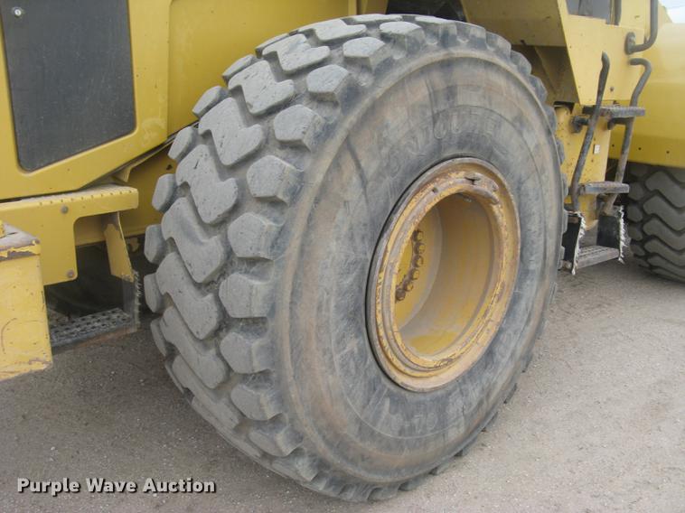 image for item DC2339 2001 Caterpillar 950G wheel loader