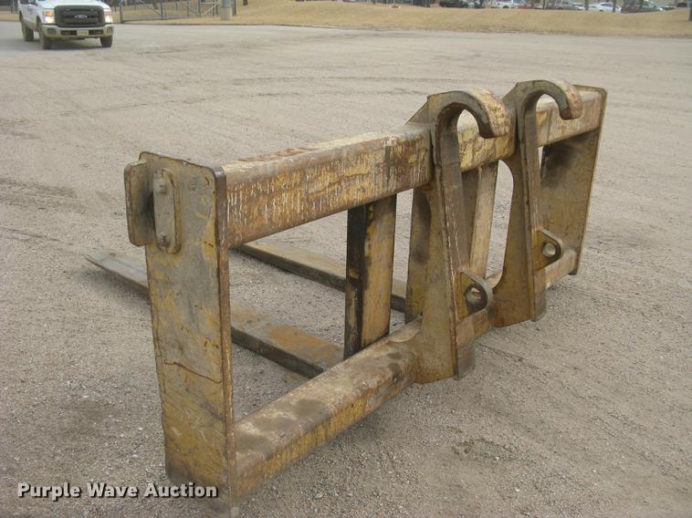 image for item DC2339 2001 Caterpillar 950G wheel loader