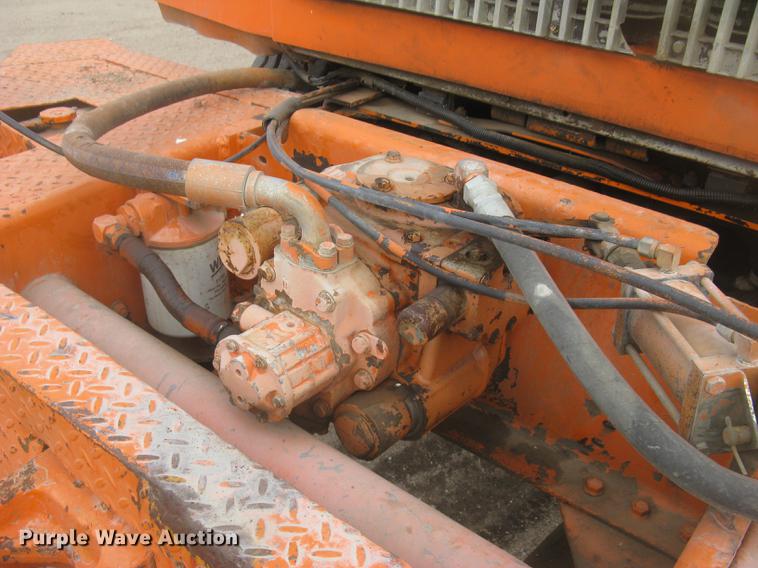 image for item DC2341 1995 Volvo ACL tank truck