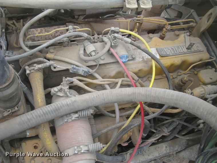 image for item DC2341 1995 Volvo ACL tank truck