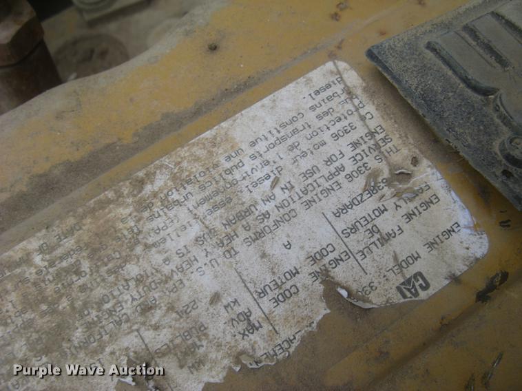 image for item DC2341 1995 Volvo ACL tank truck