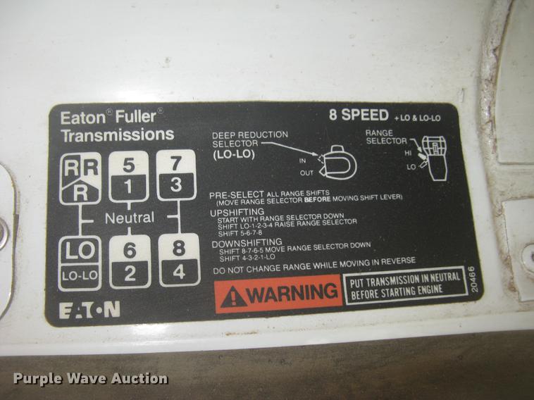 image for item DC2341 1995 Volvo ACL tank truck