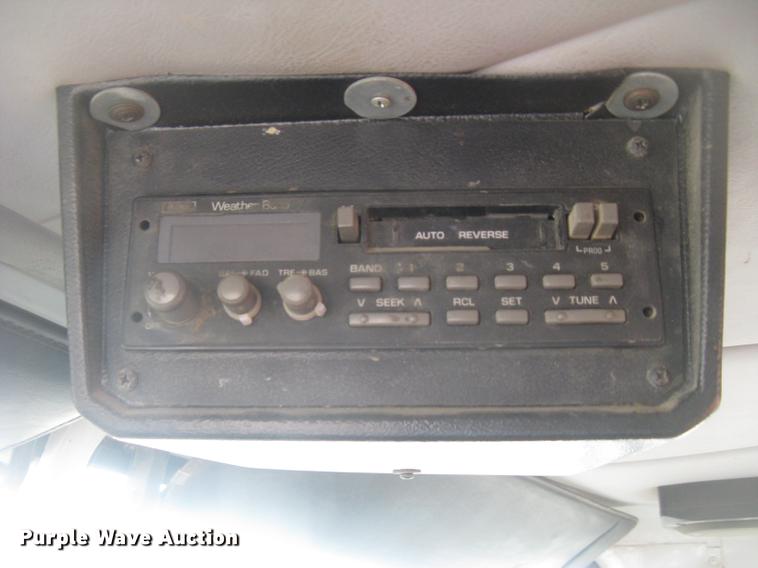 image for item DC2341 1995 Volvo ACL tank truck